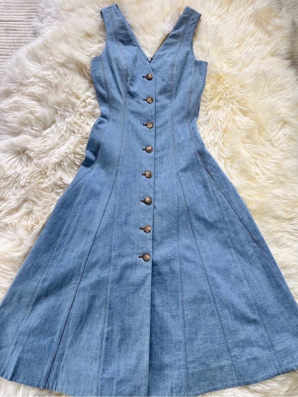 VERONICA BEARD NWT Lou pleated denim midi dress RFID tags - Picture 5 of 11